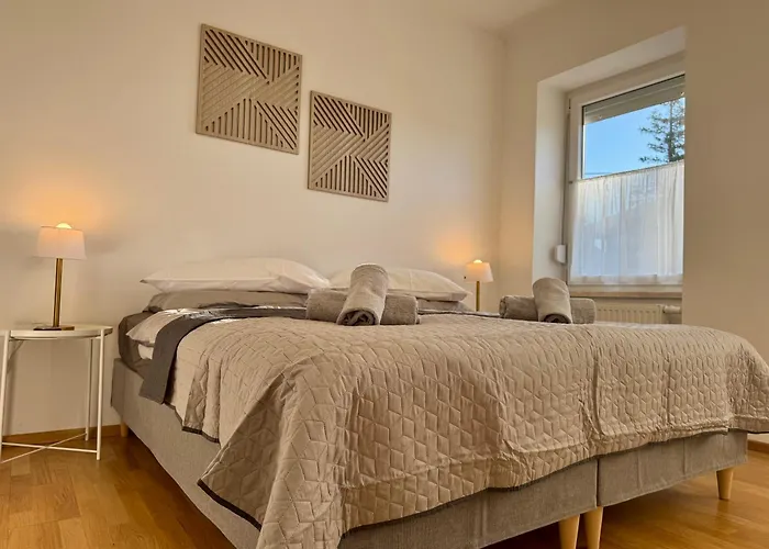 Revliving Haus Clara Am Berg Mit Kleinem Garten Semesterbostad *